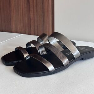 Apri made in Italy Elegant Silver Strap Sandals Sz 11